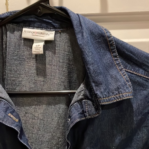 Liz Lange denim maternity too small chambray s - Picture 2 of 4